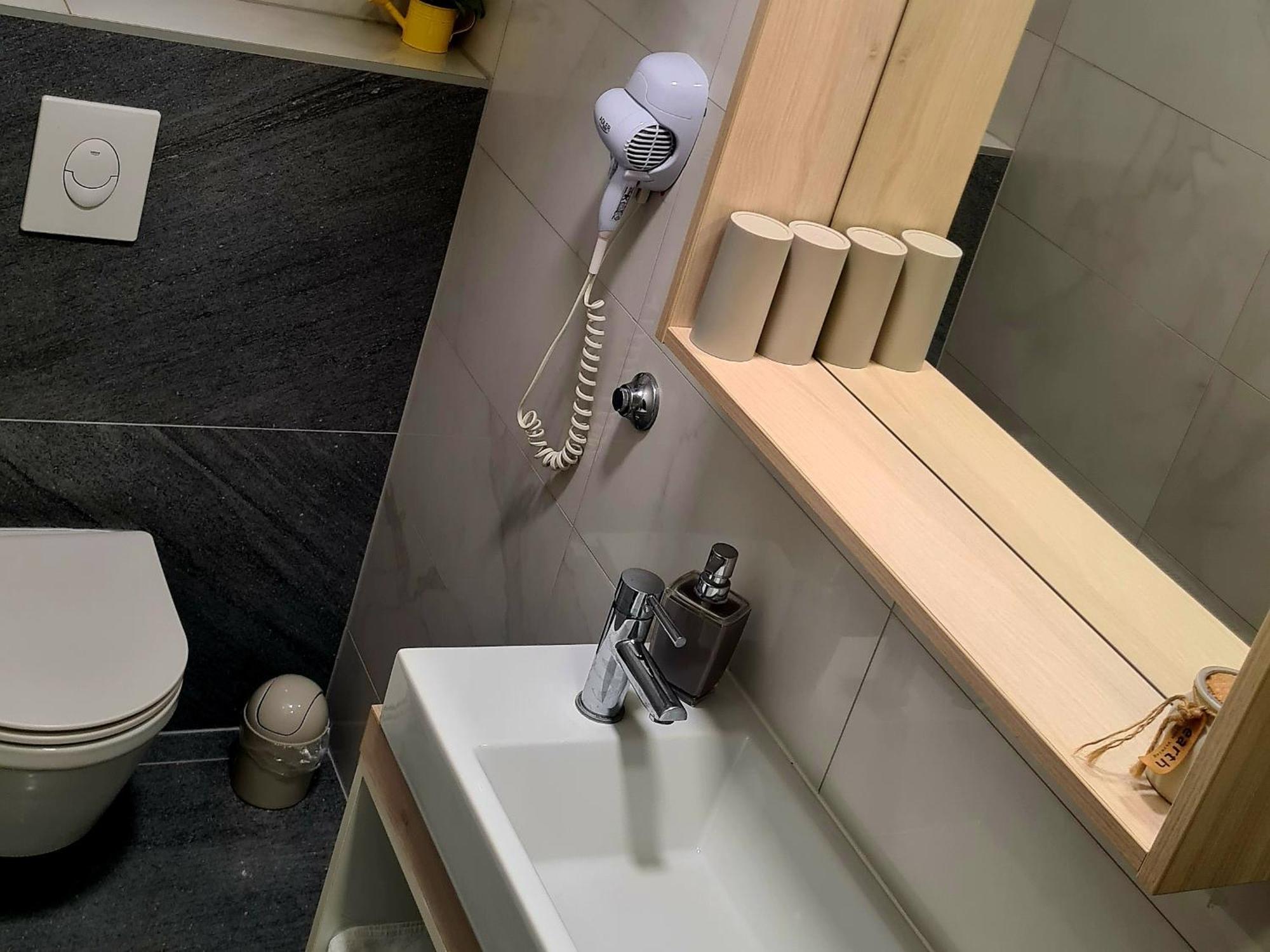 Bonitos, Sobe-Rooms Slavonski Brod Kamer foto